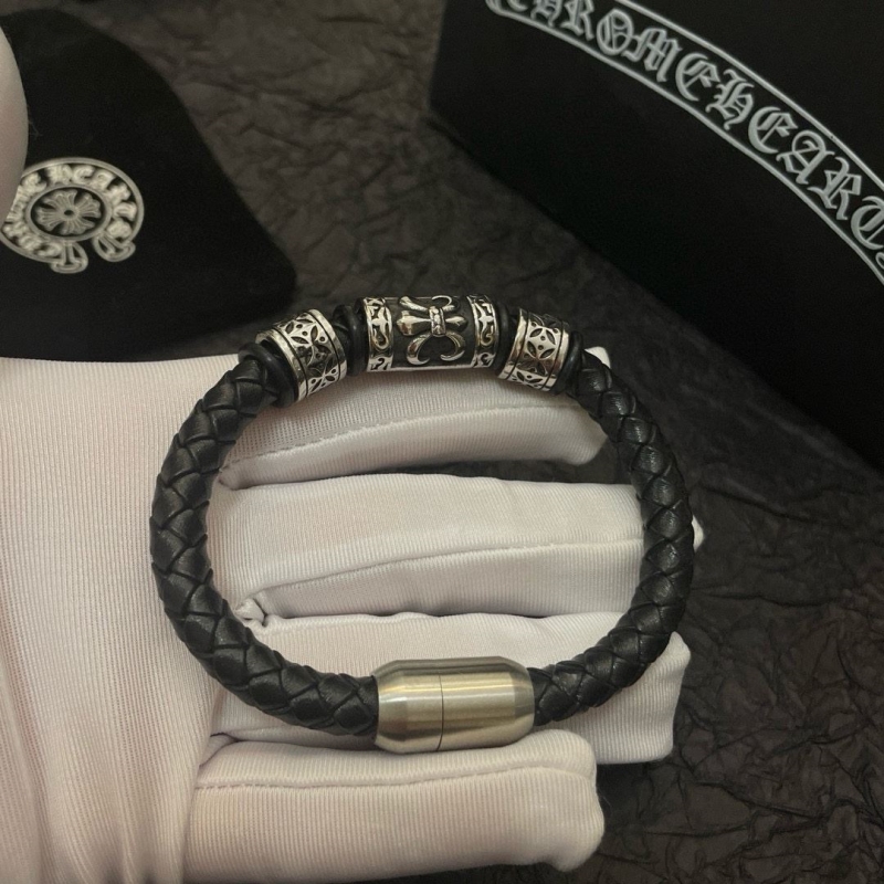 Ch*0me He**ts bracelets
